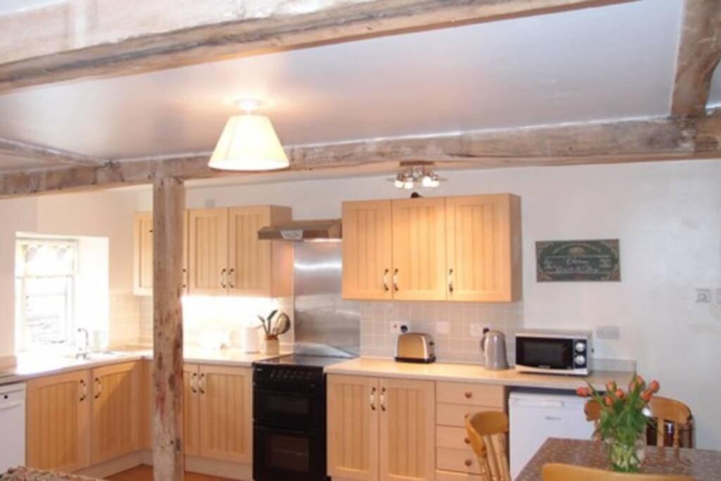Upper Heath Farm - Stable Cottage Ludlow 크래븐 암즈 외부 사진