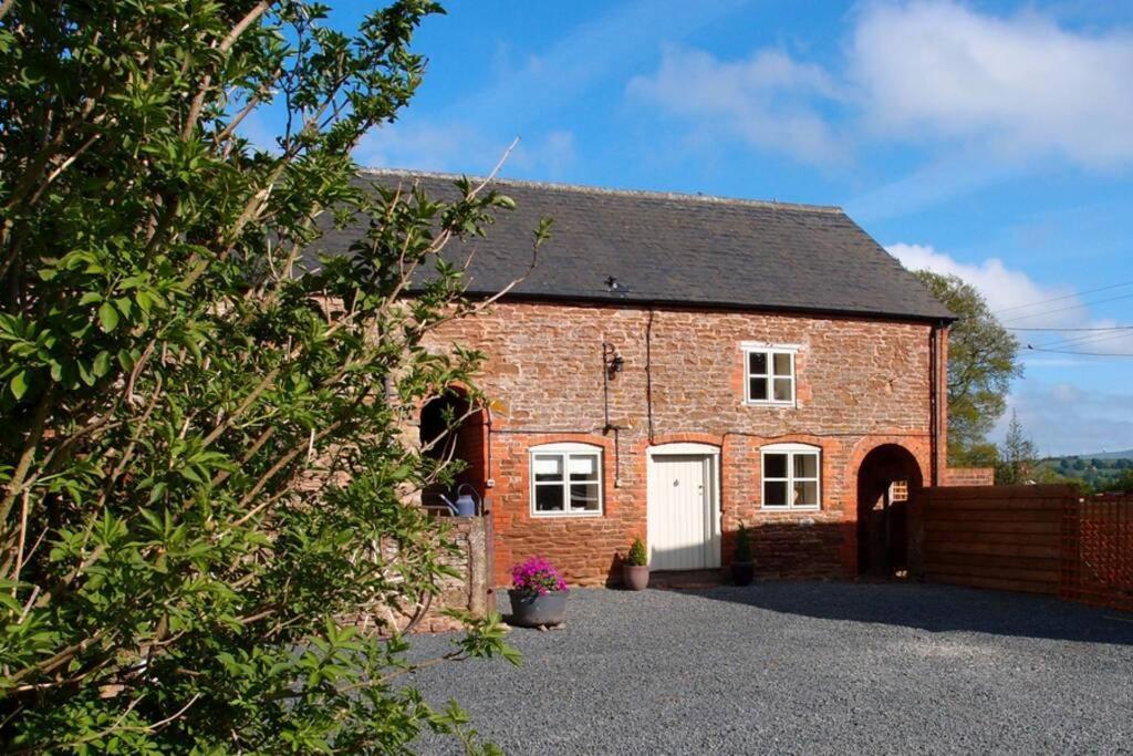 Upper Heath Farm - Stable Cottage Ludlow 크래븐 암즈 외부 사진